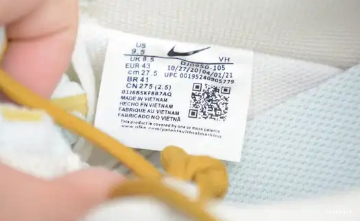 O-W DJ0950-105 Nike Low Lot Dunk 37 0515